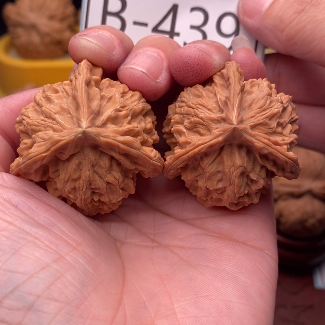 文玩核桃把件正奔39