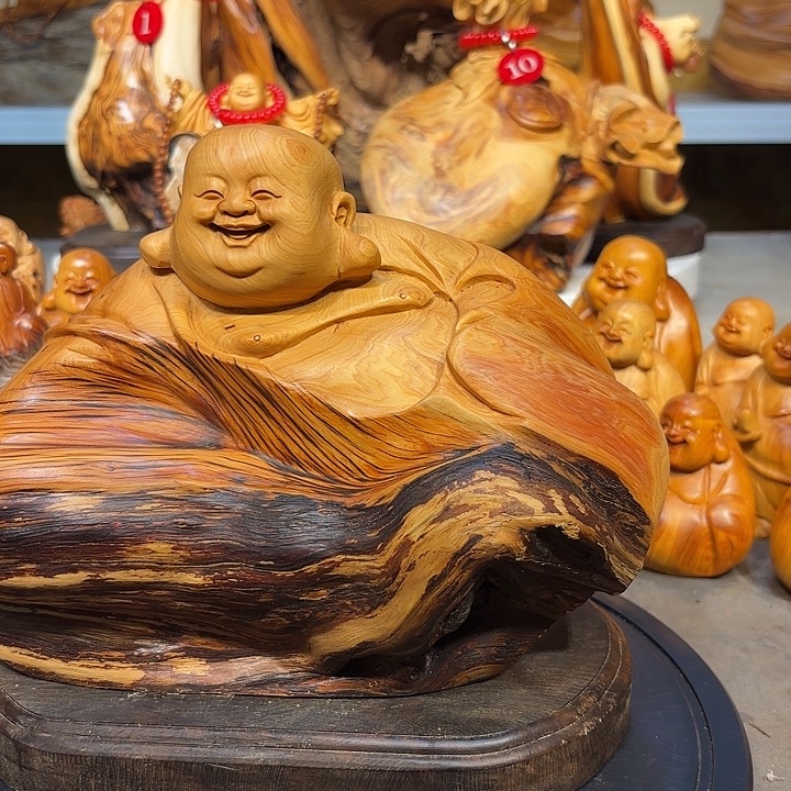 柏木太行崖柏弥勒佛