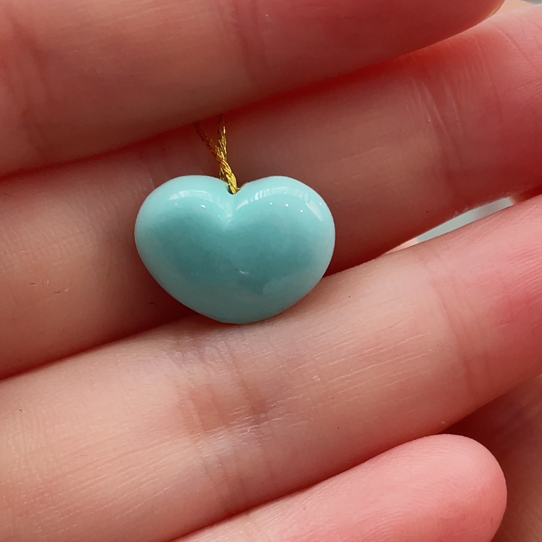 绿松石颈饰未镶嵌