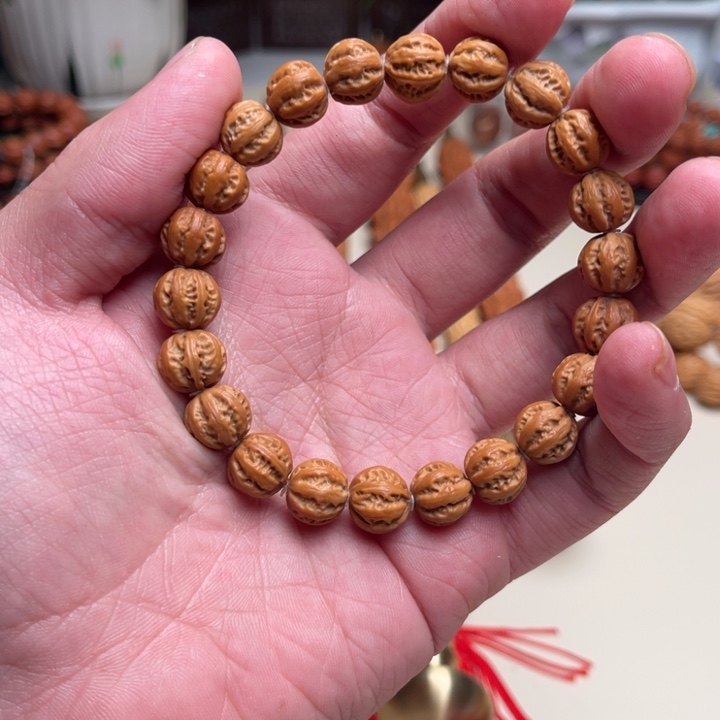 文玩核桃把件京八棱