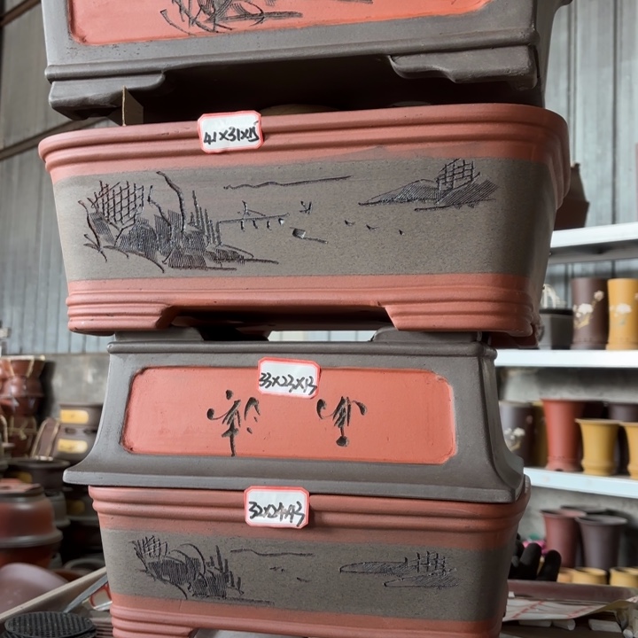 紫砂花盆128-4。          