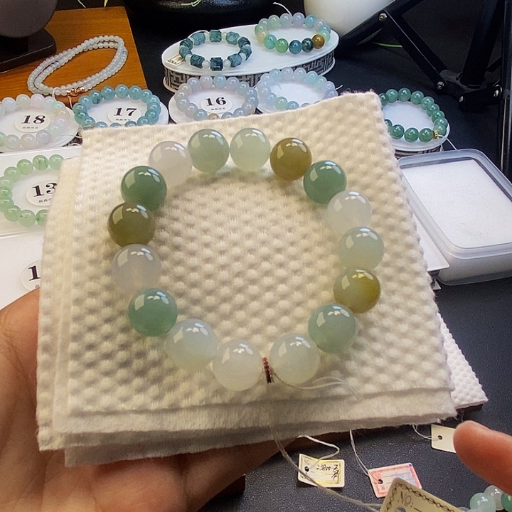 定制翡翠未镶嵌翡翠卡12