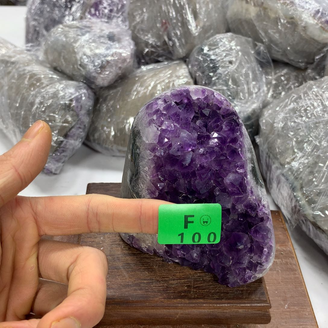 紫晶大型摆件（非配饰）未镶嵌
