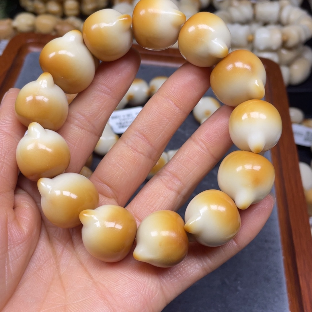 凡***凡手串菩提根/象牙果12.2.40瑕猫头