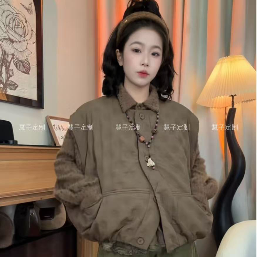 慧子：“波点定位棉服”冬季纯色外穿百搭圆领特色门襟小众保暖马甲