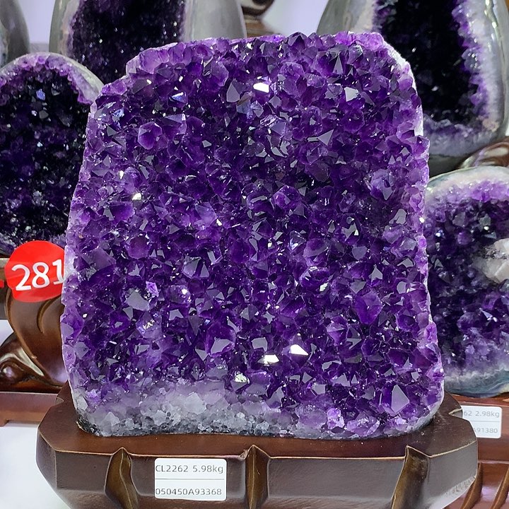 紫晶大型摆件（非配饰）未镶嵌蛋