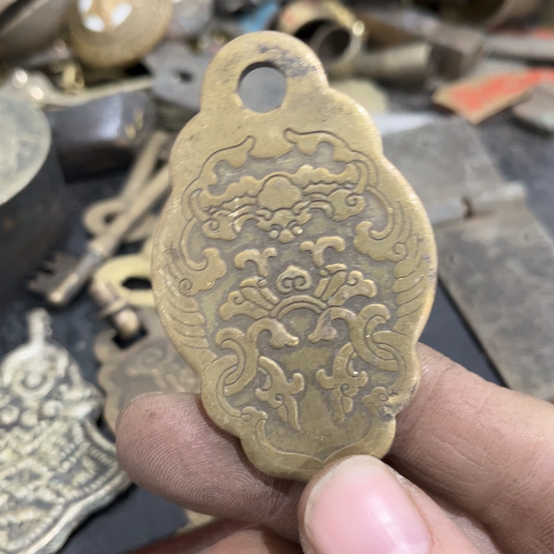 湘***人闪电购铜摆件工艺品