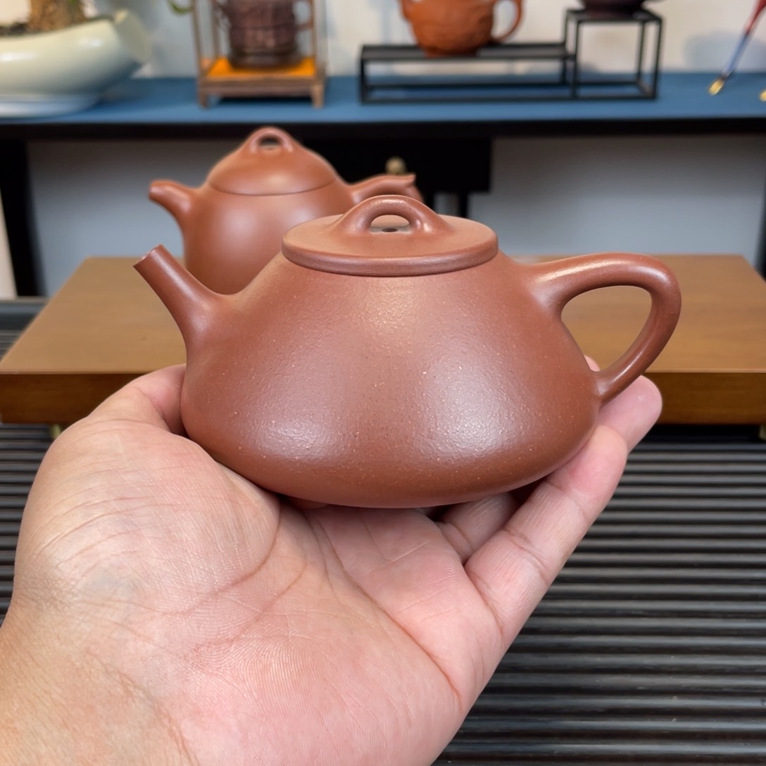 紫砂茶壶红皮龙石瓢260cc