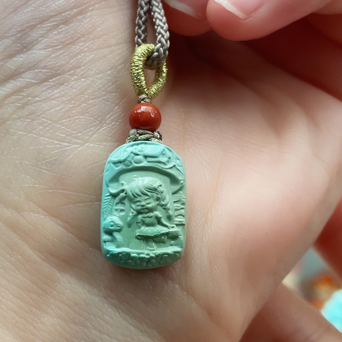 绿松石颈饰未镶嵌