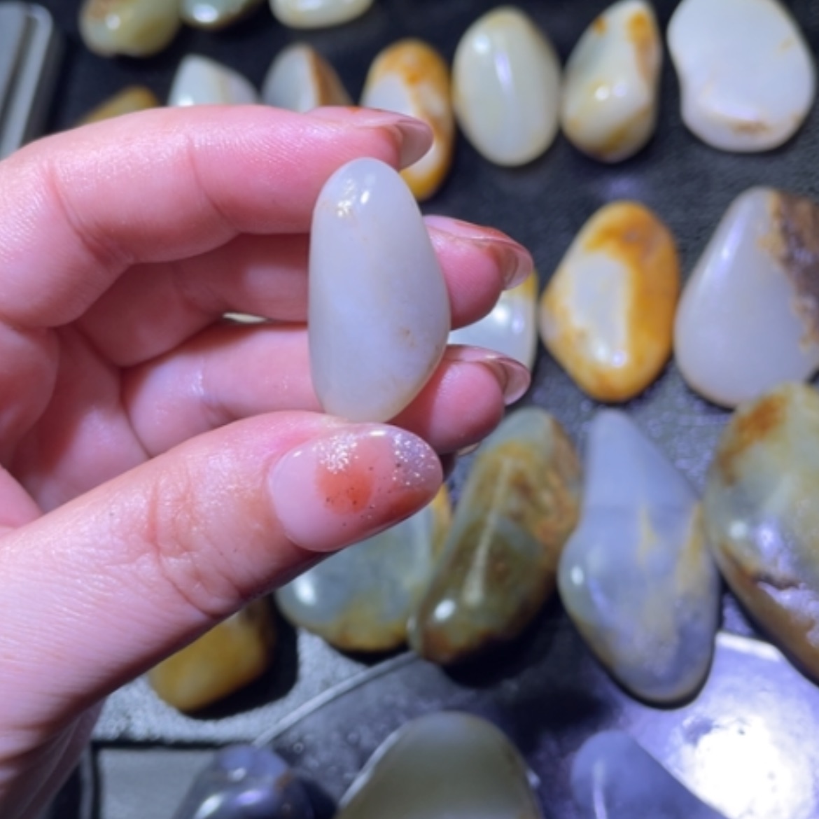 【闪购商品】颈饰未镶嵌和田玉夏*生