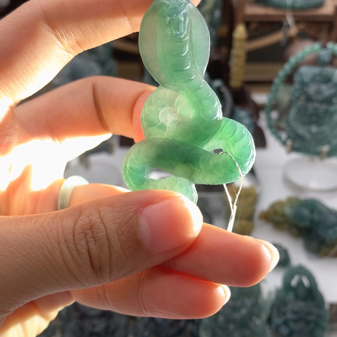 定制翡翠未镶嵌毛货不退不换