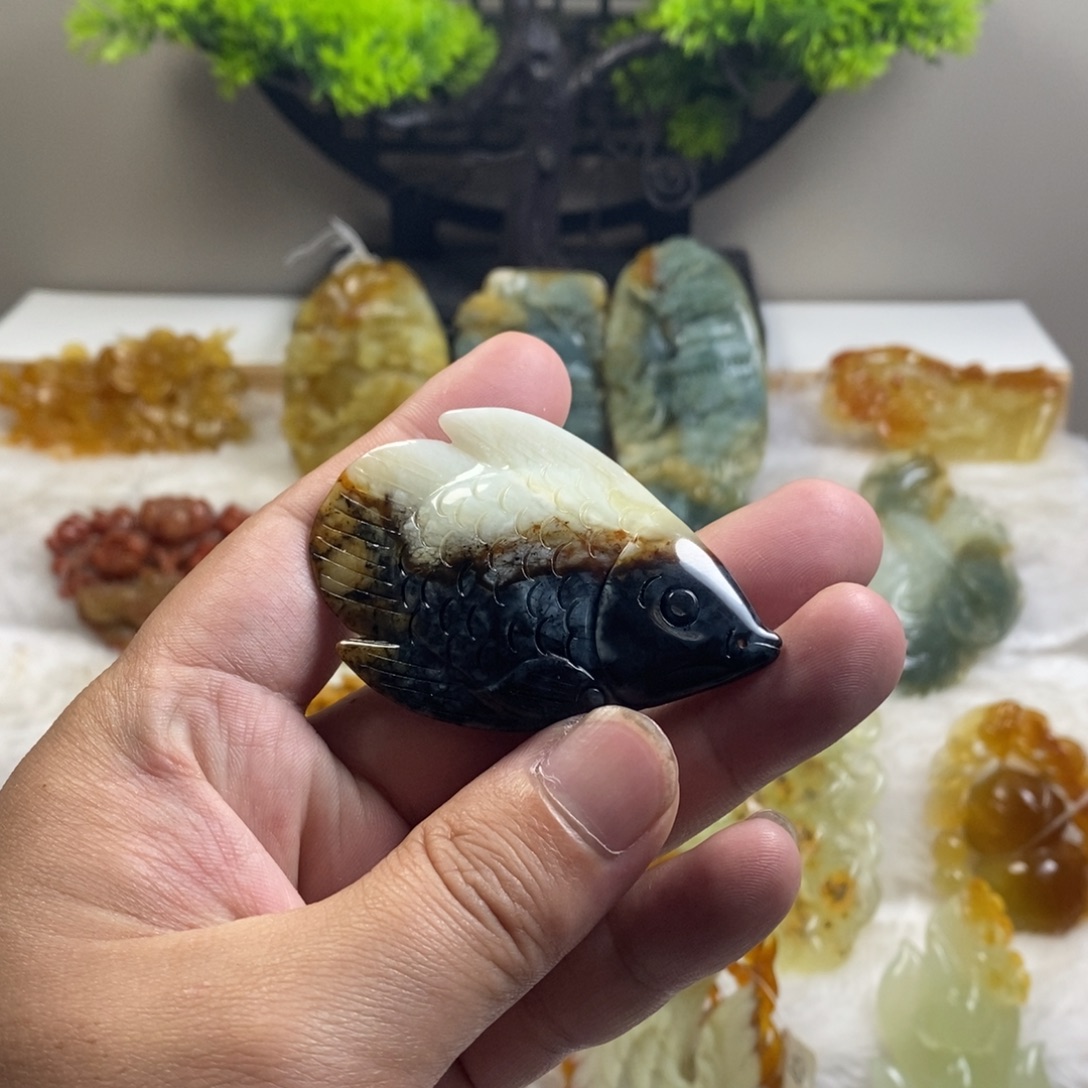 未镶嵌岫玉吊坠(不含链)