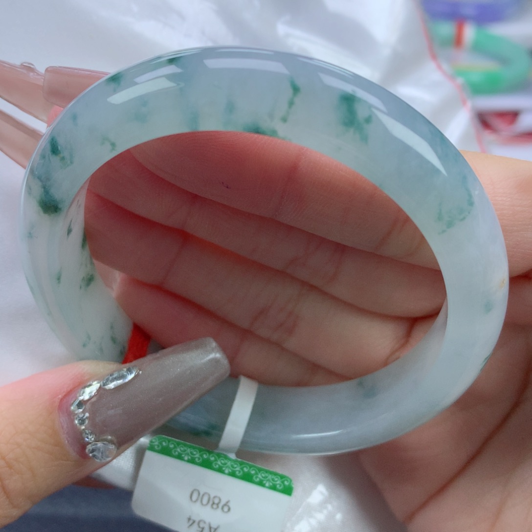 翡翠手镯未镶嵌54.8正圈有微瑕