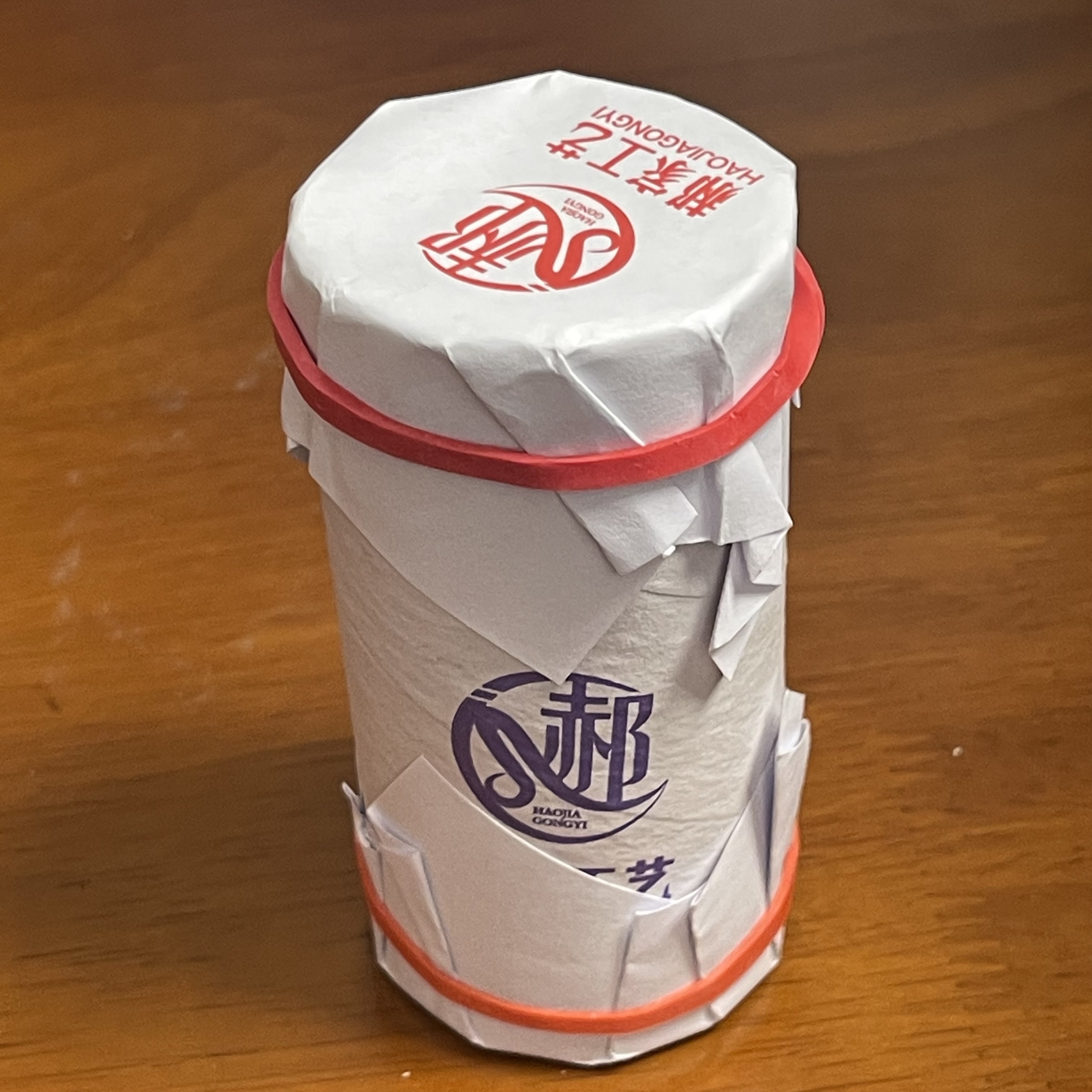 郝建伟中包蝈蝈鸣虫一只
