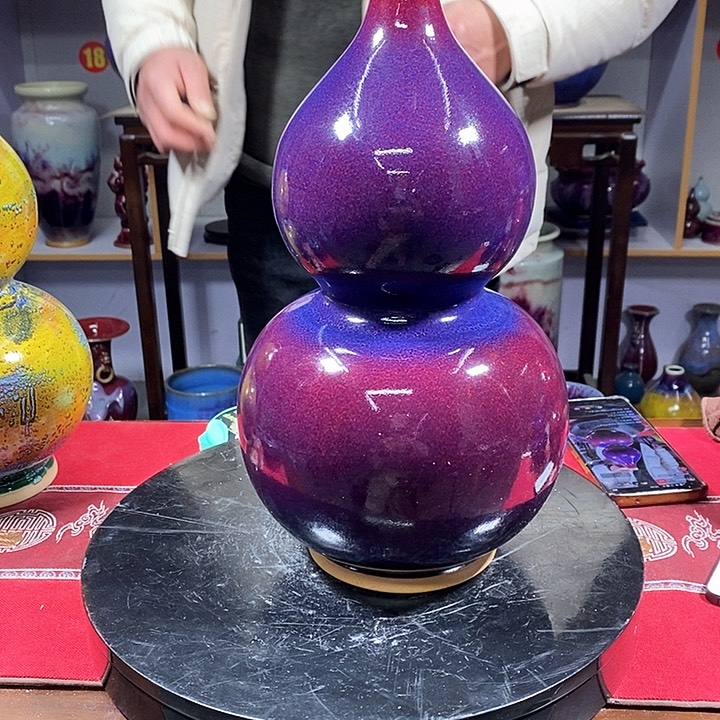 瓶中国神垕精品钧瓷