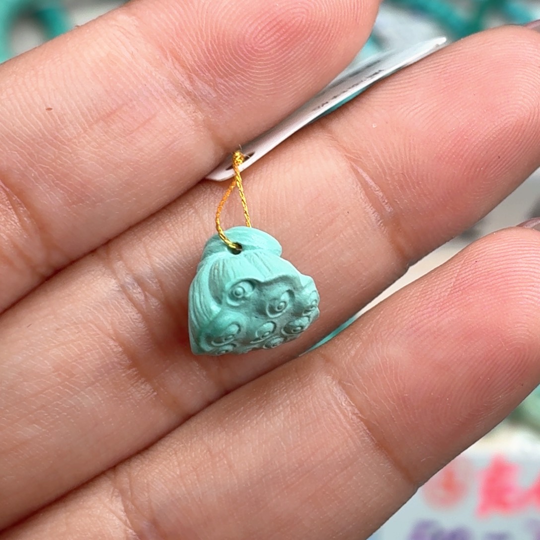 未镶嵌绿松石珠宝奇石