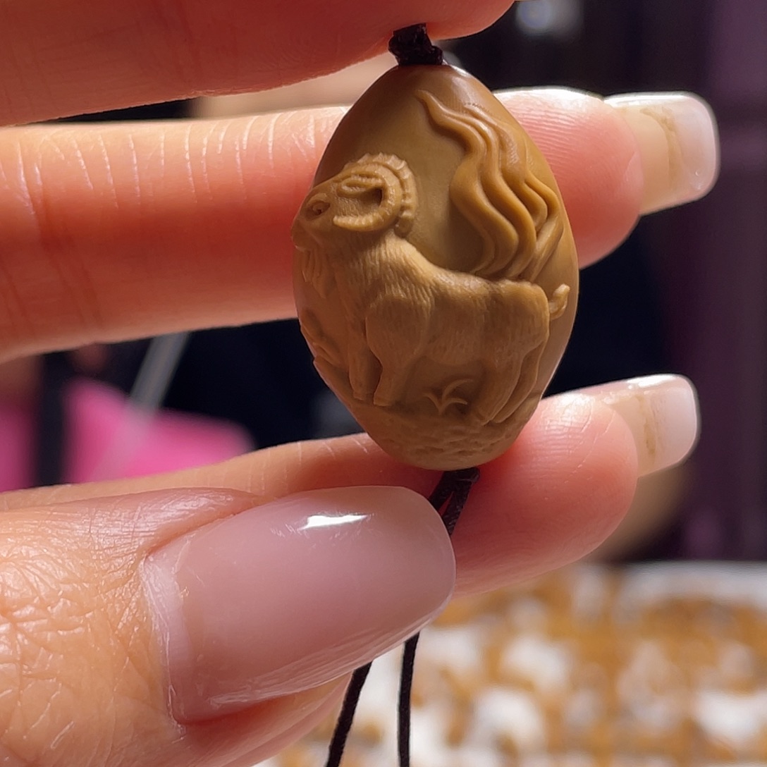 橄榄核吊坠橄榄核