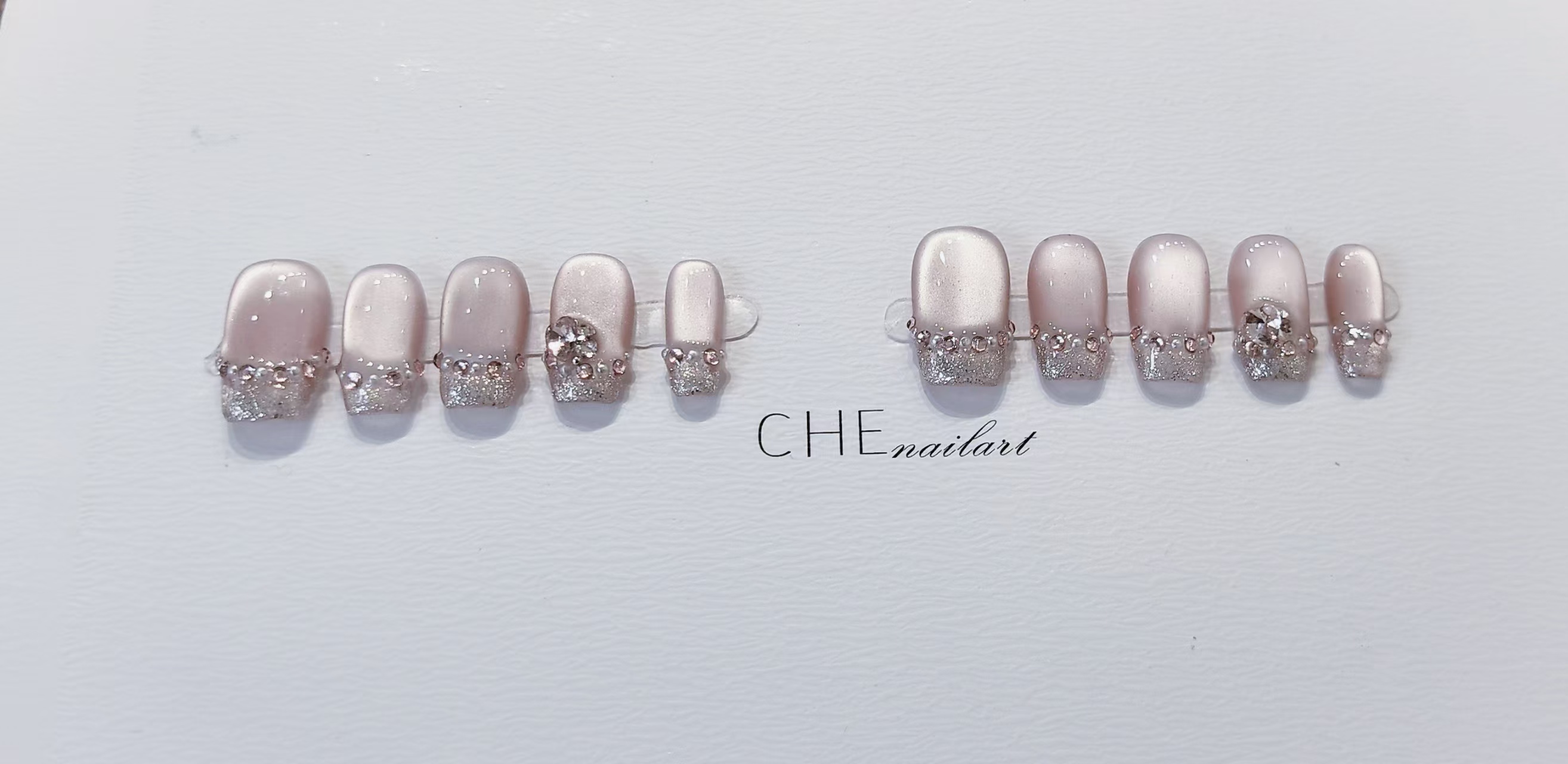 【桃汁夭夭】纯手工钻款穿戴甲高级感图片显白成品美甲贴片可拆卸