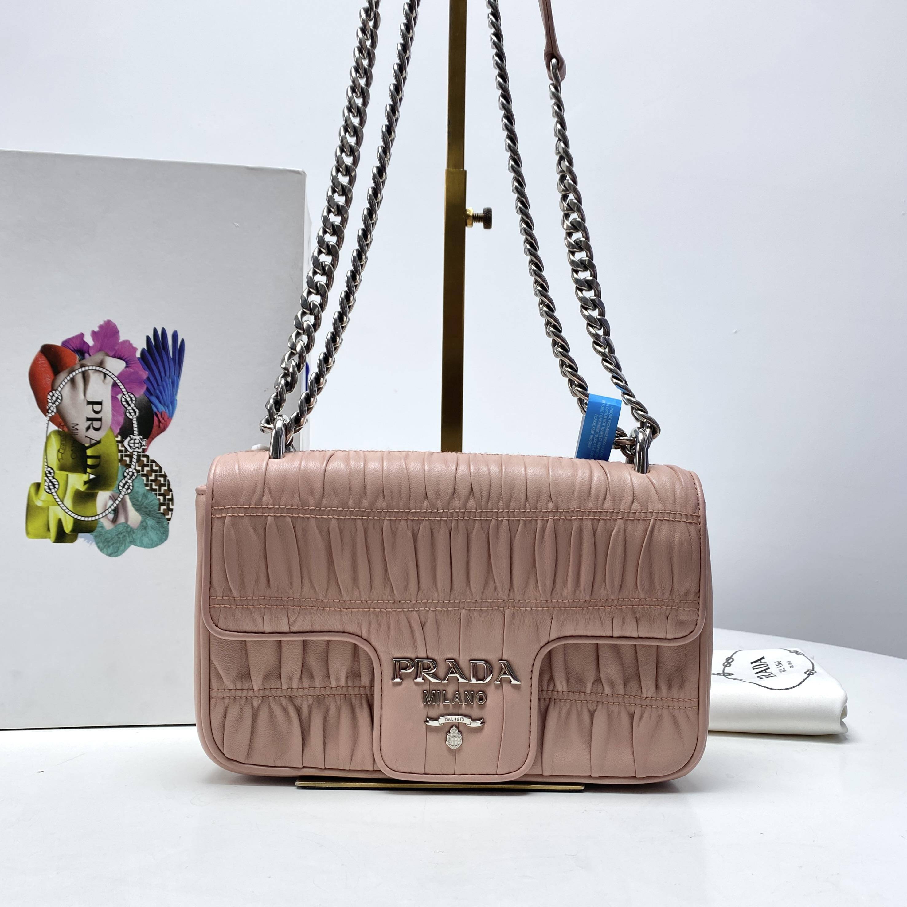 胖虎安安/普拉达/95新/公价0/箱包/斜挎包/312501250187