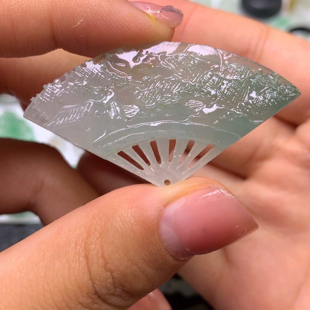 定制翡翠未镶嵌扇子