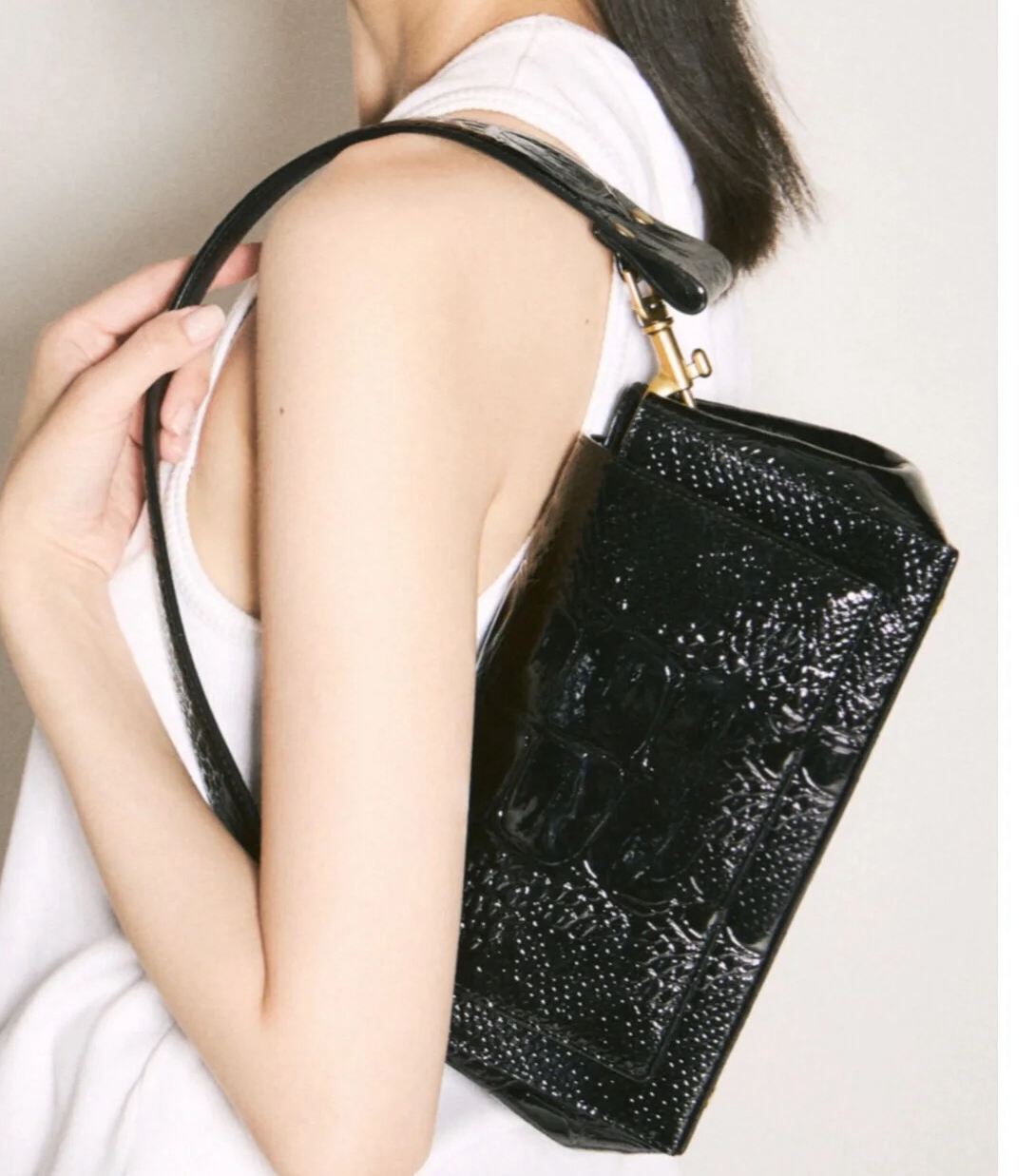 西家黑色皮质腋下单肩包