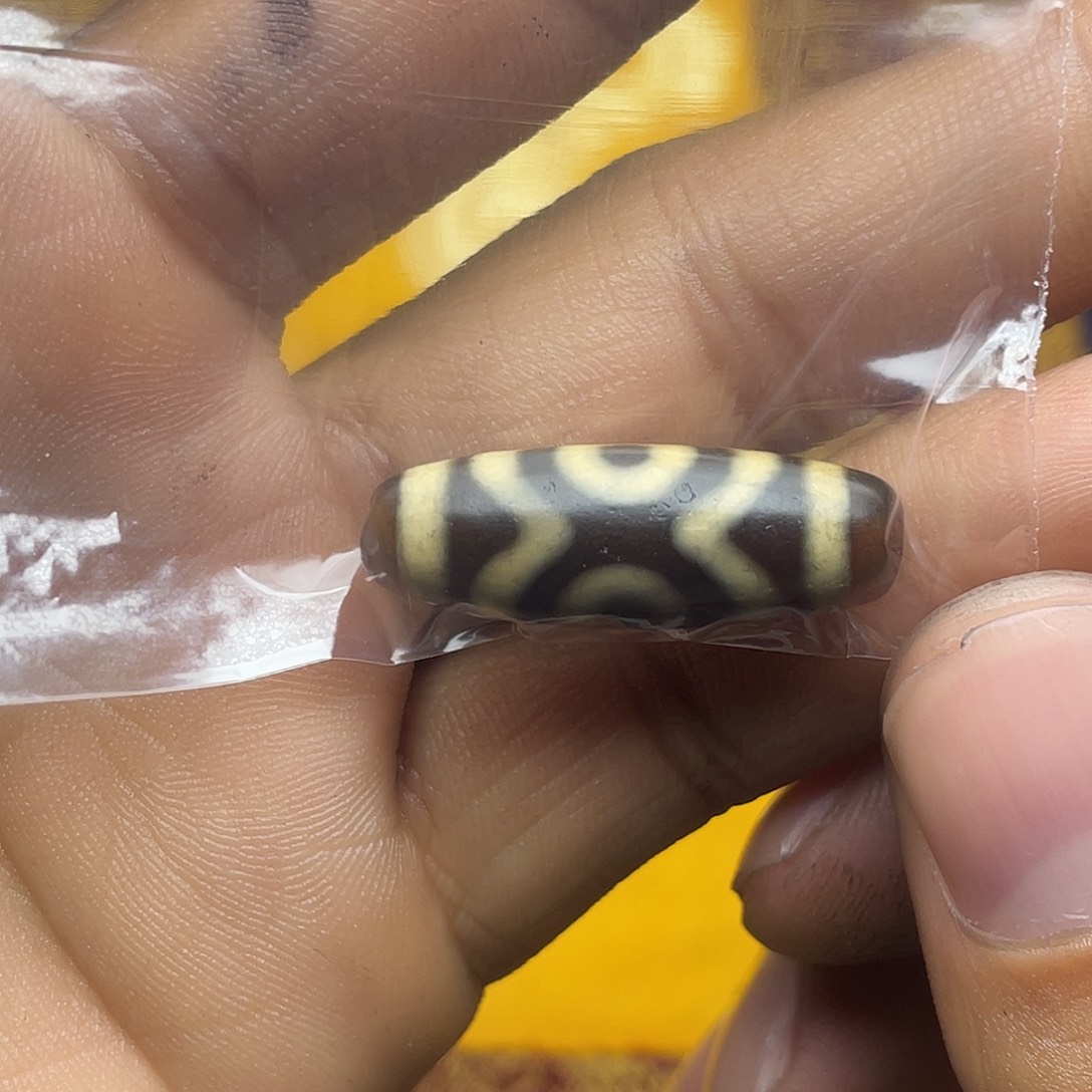 张****泥塑藏传法学博士生