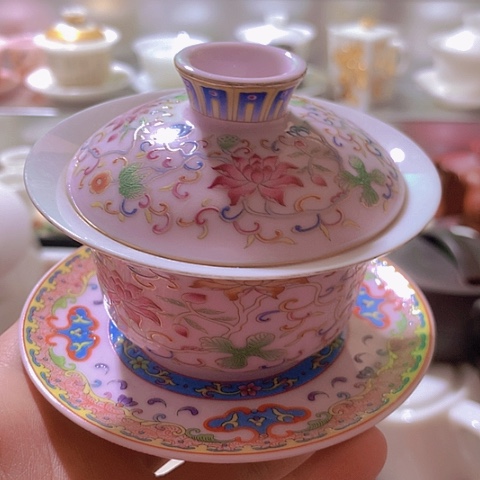 陶瓷制品及陶瓷艺术品微瑕