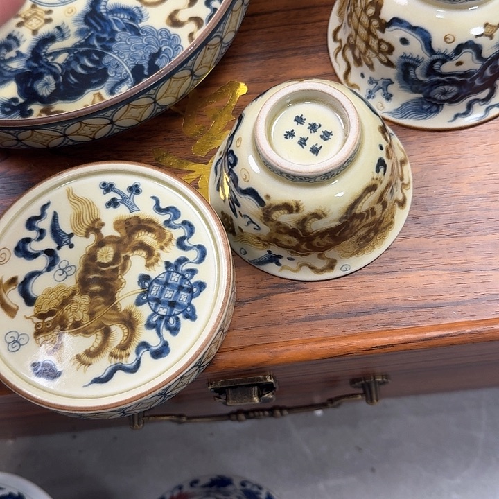 瓷片釉里金狮子5件套景德镇