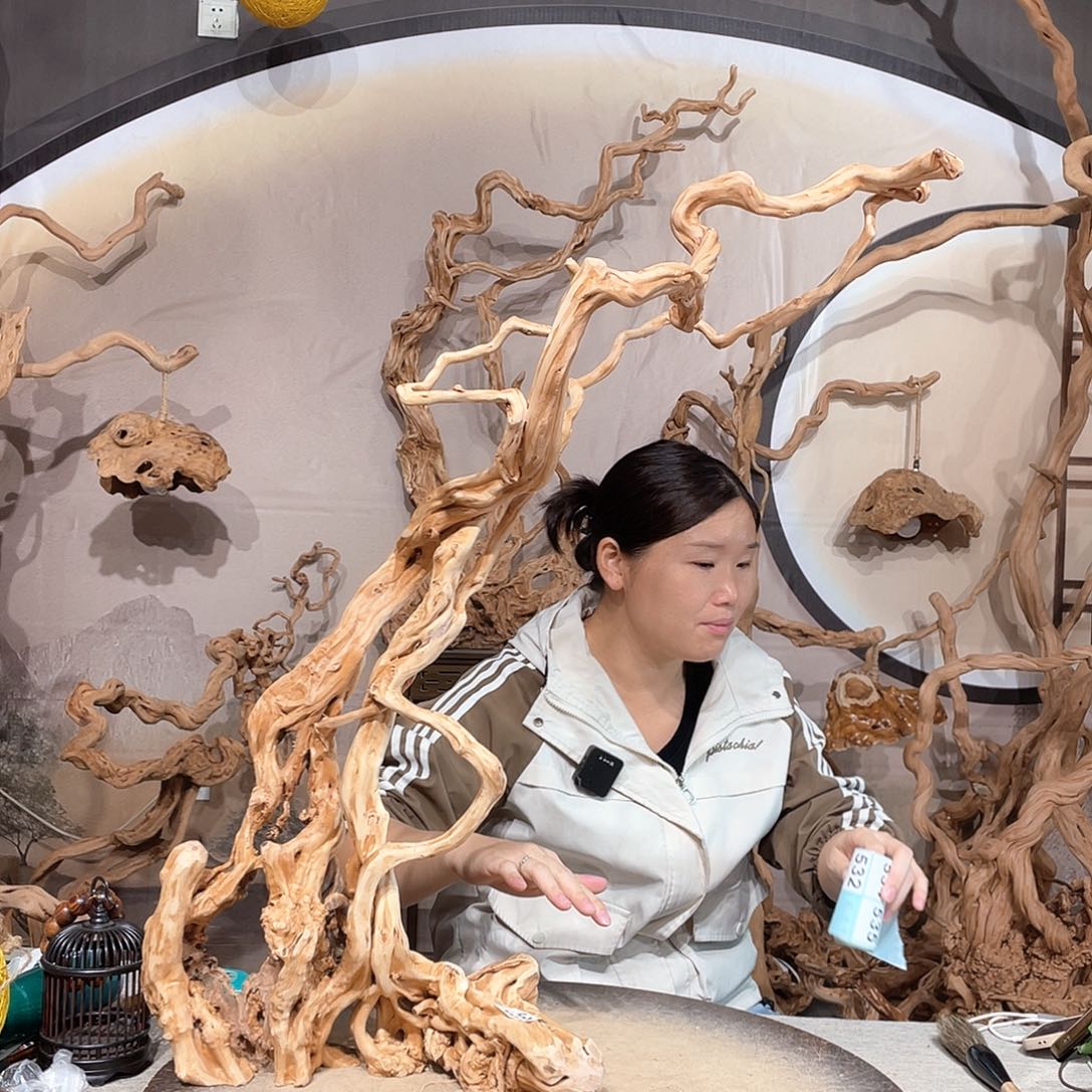 岁***石核桃木/黑胡桃（胡桃木）