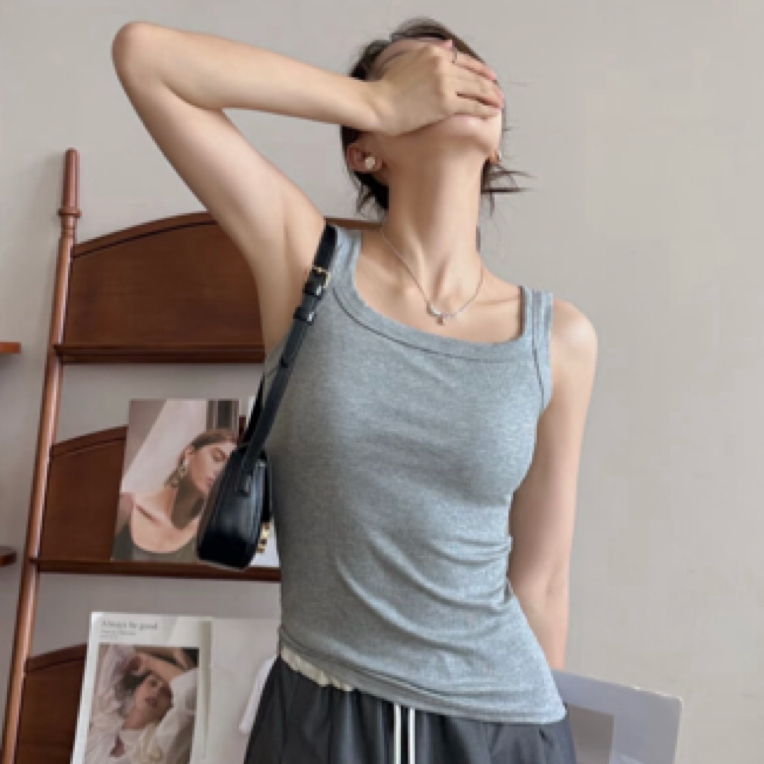 修身型带胸垫吊带修身美背显瘦通勤可内搭外穿  