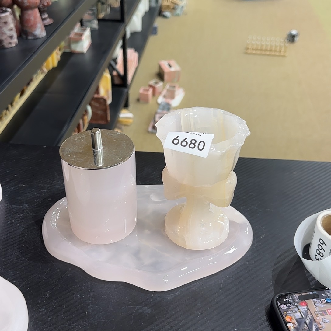 九*主6680粉玉三件套福利