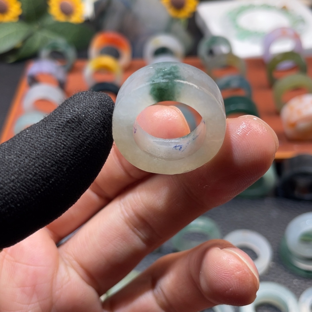 定制翡翠未镶嵌天然翡翠