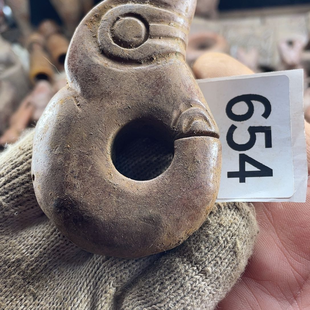 和田玉（糖玉）未镶嵌挂件