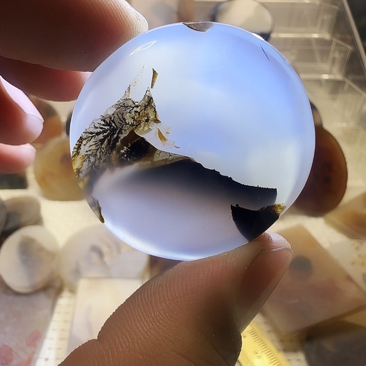 玛瑙/玉髓未镶嵌珠宝奇石