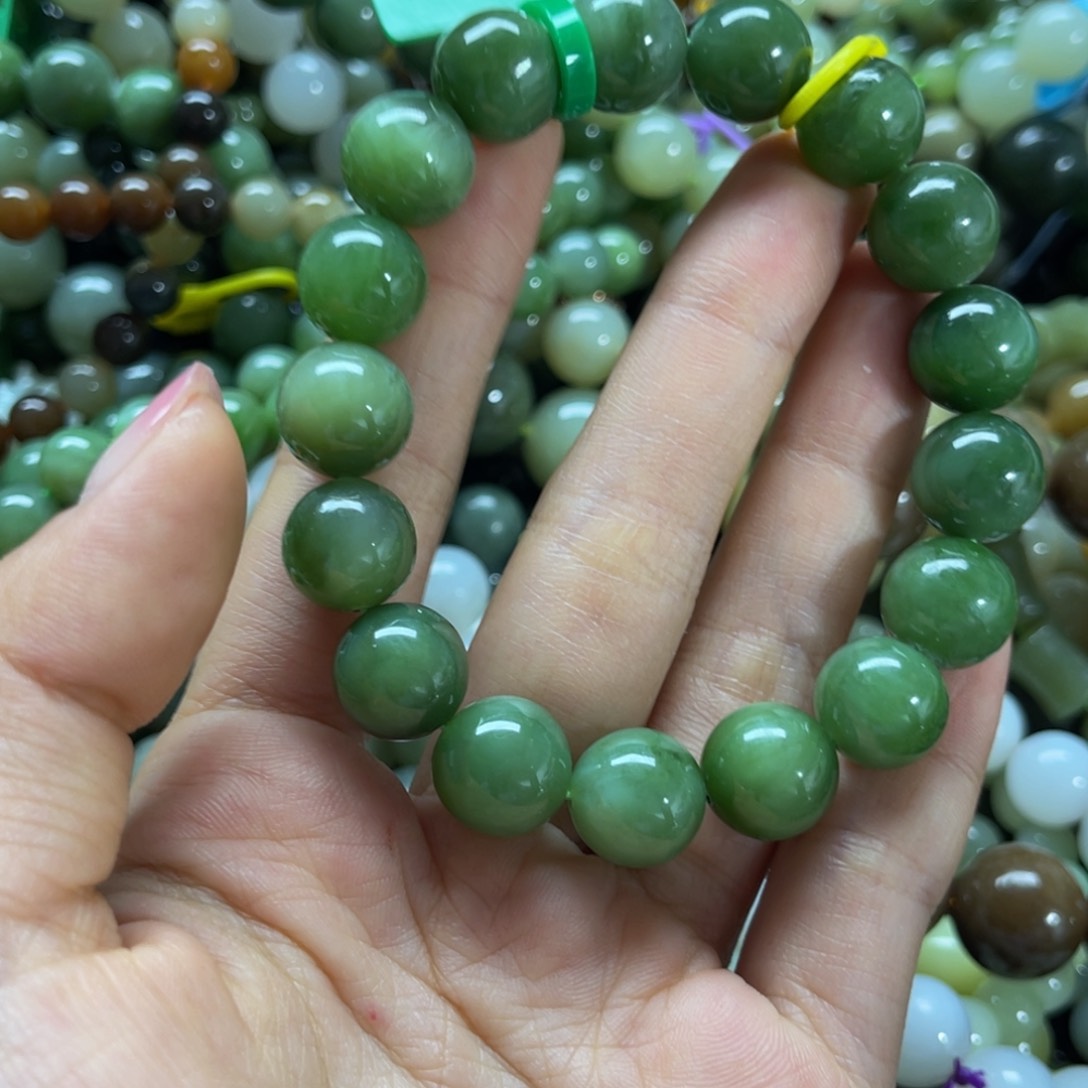 手串未镶嵌和田玉
