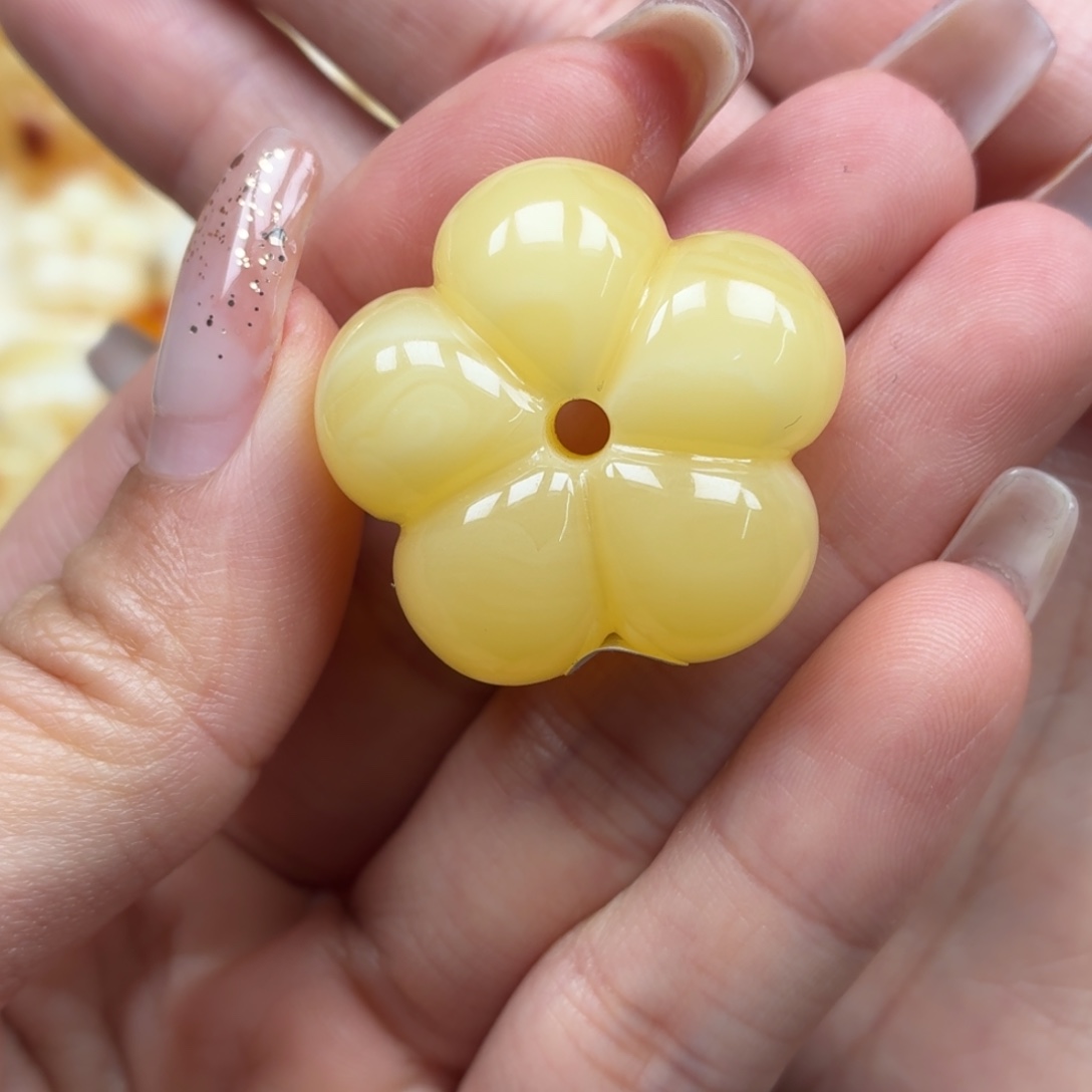 琥珀未镶嵌裸石蜜蜡