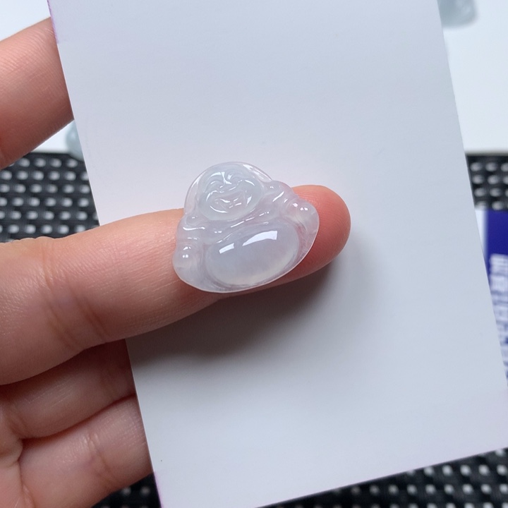 翡翠未镶嵌颈饰佛公