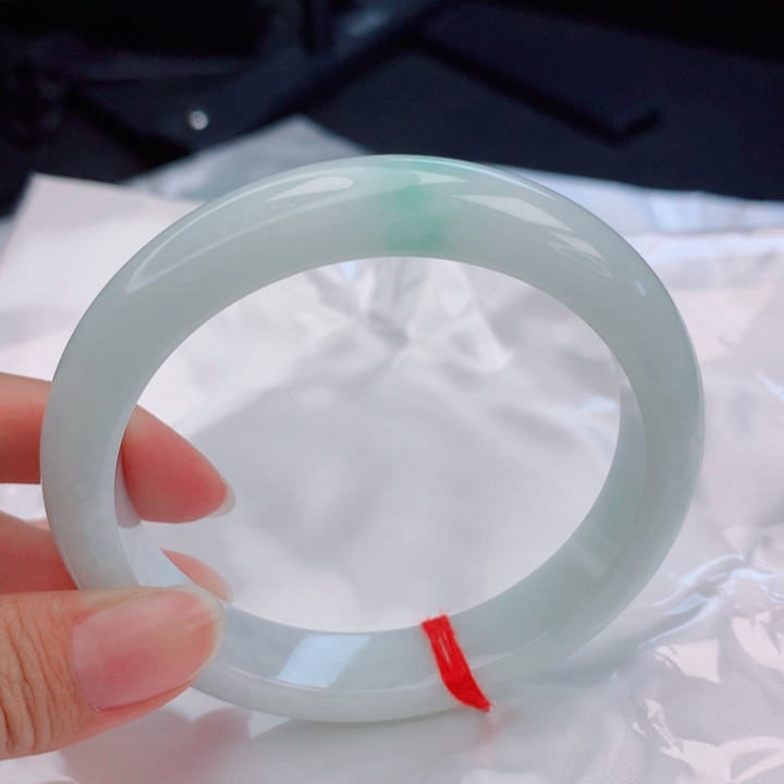 维***贵翡翠未镶嵌手镯64圈