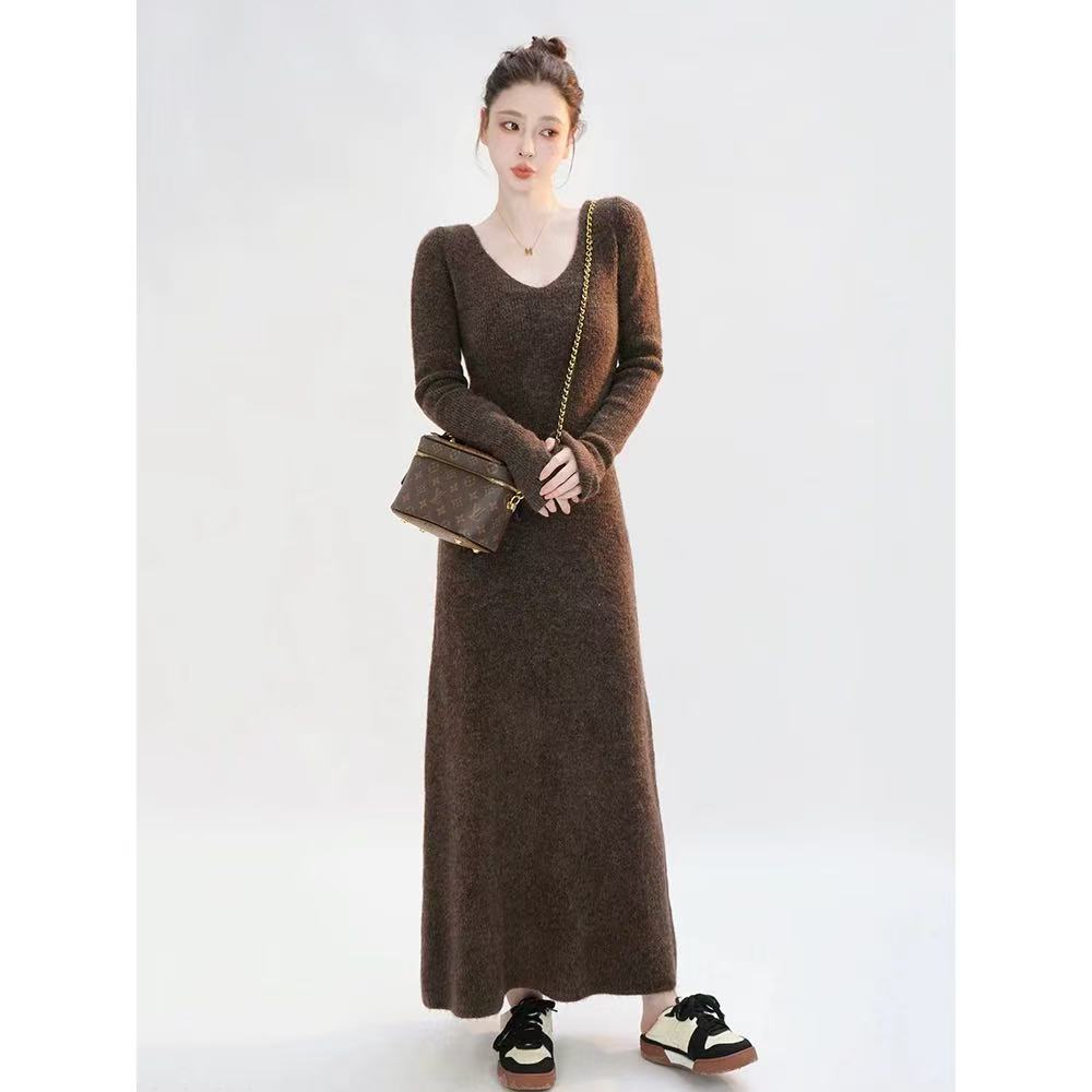 mulisha/穆丽莎v领针织连衣裙女修身配大衣内搭打底包臀毛衣长裙
