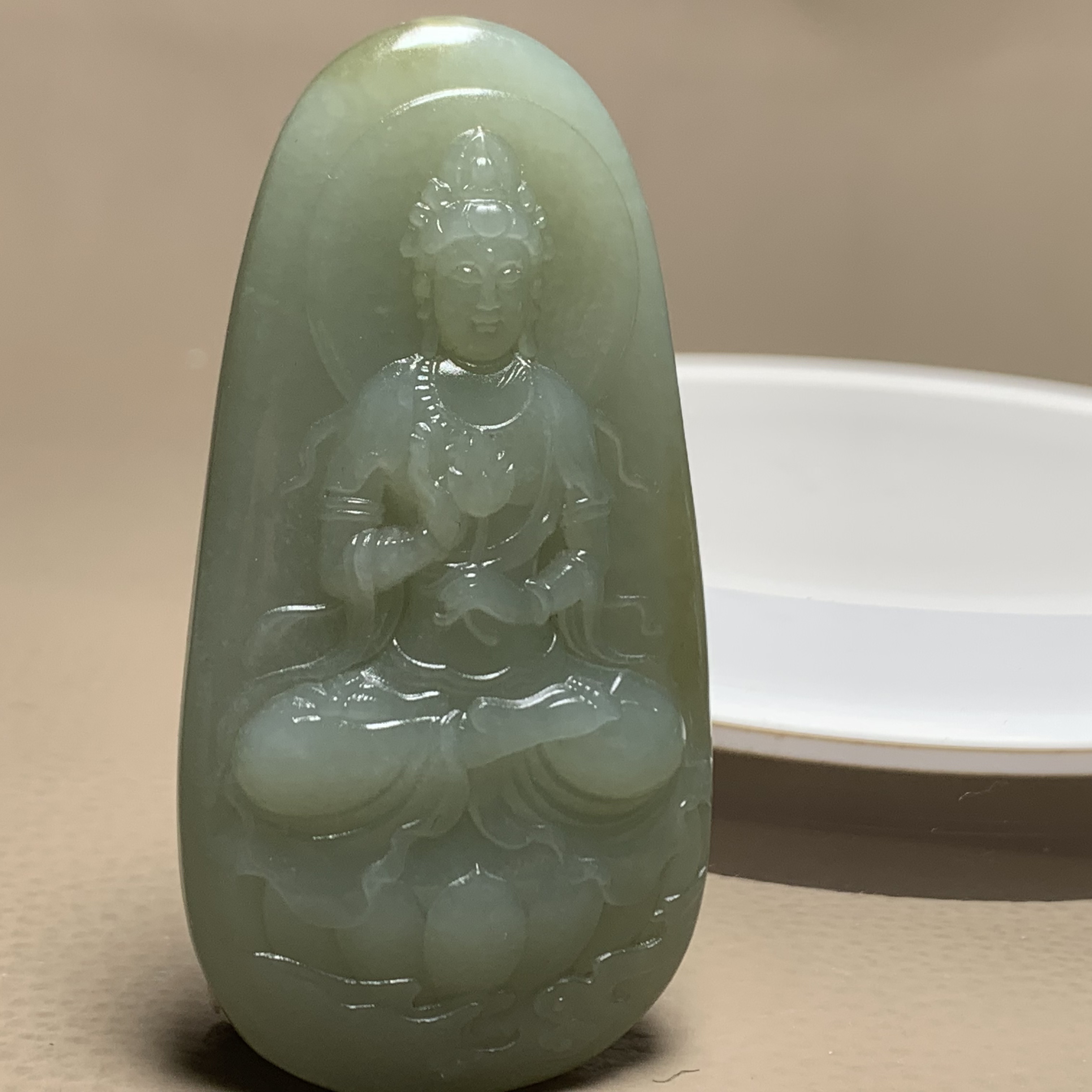 D1145珠宝玉石精选和田玉吊坠