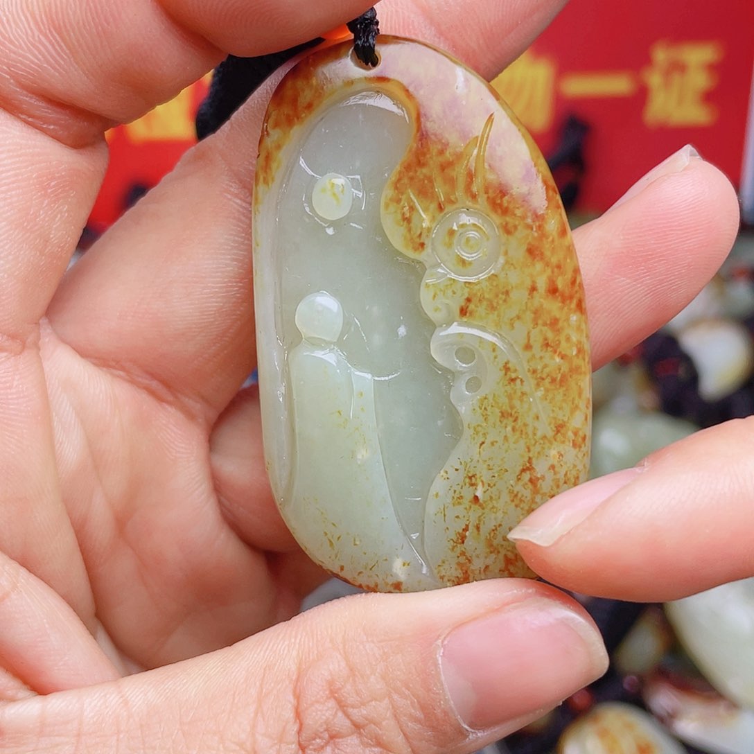 和田玉颈饰未镶嵌