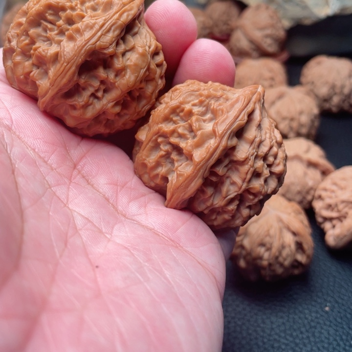 文玩核桃把件41全品牡丹纹