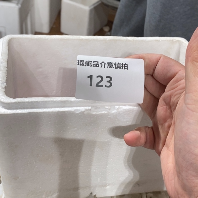 【闪购商品】摆件?****a陶瓷摆件瑕疵特卖