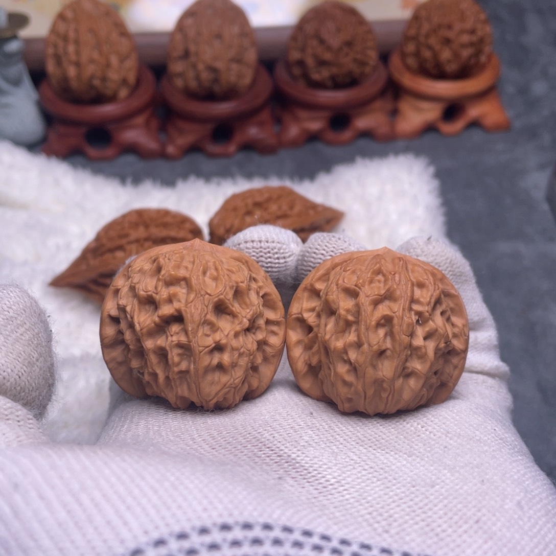 文玩核桃吊坠玉*38福利维修龙脉