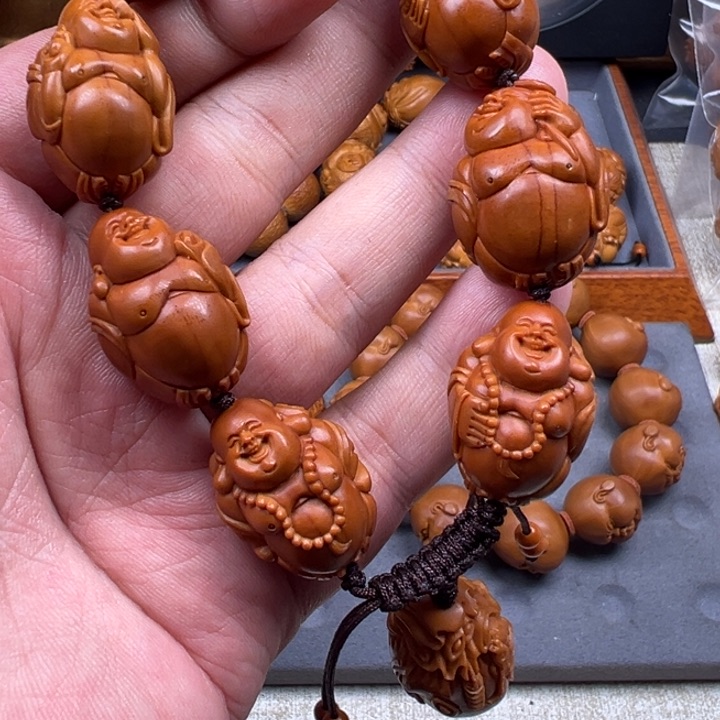 橄榄核手串菜***毛橄榄核雕工艺制作