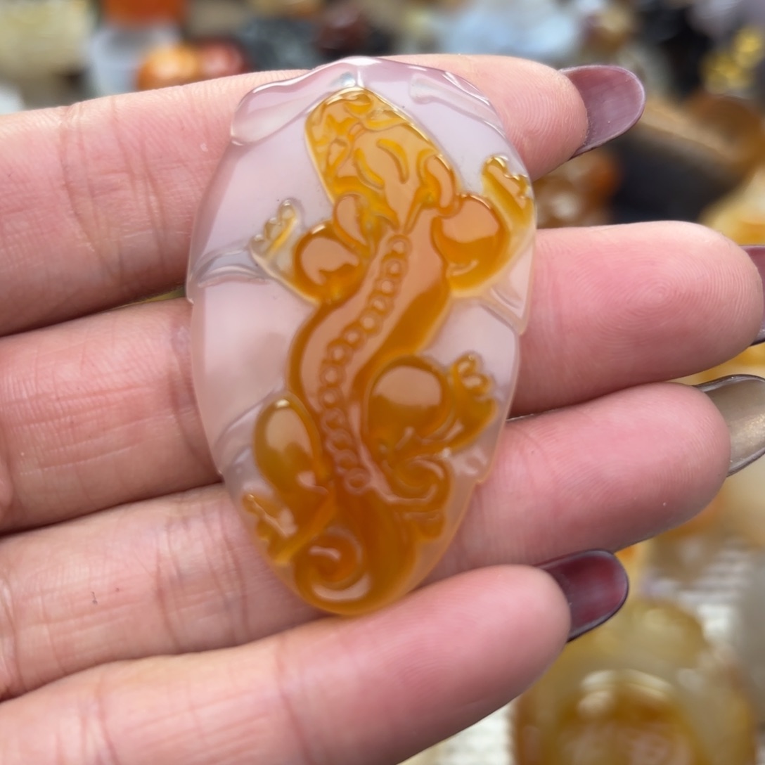 玛瑙/玉髓挂件未镶嵌