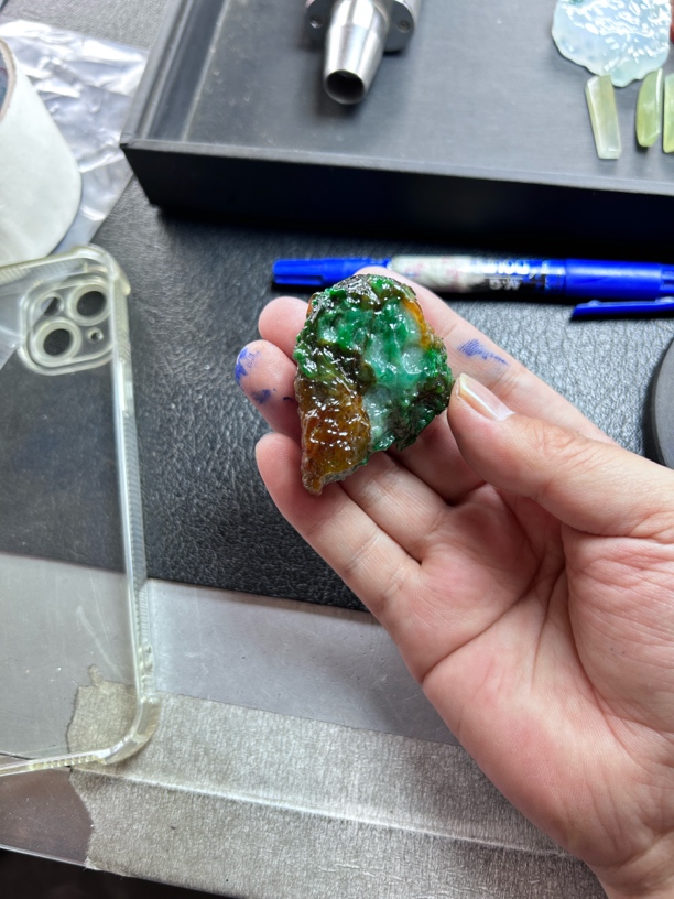 缅甸天然翡翠黄加绿