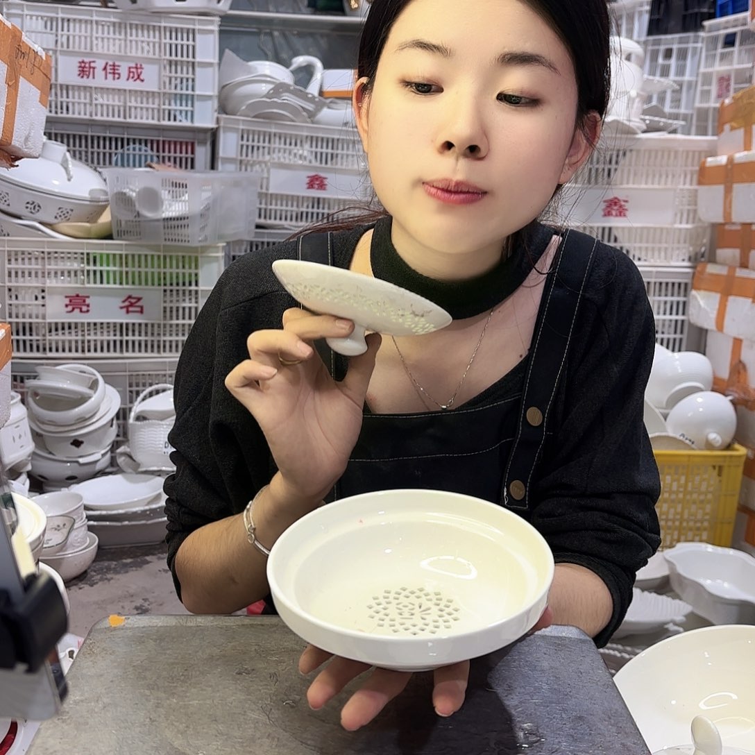 盘微瑕产品………花福四碗给四盖