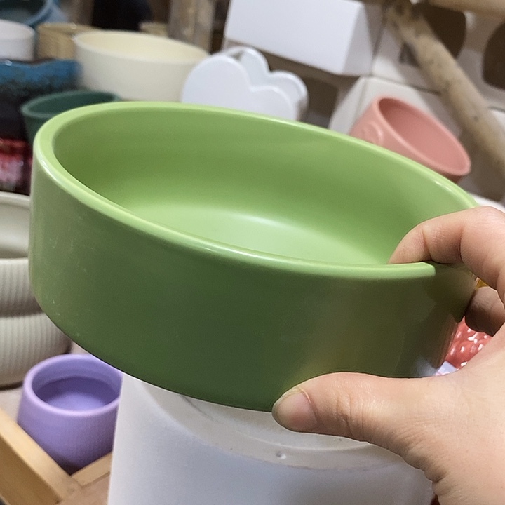 陶瓷花盆有孔 瑕疵介意勿拍 