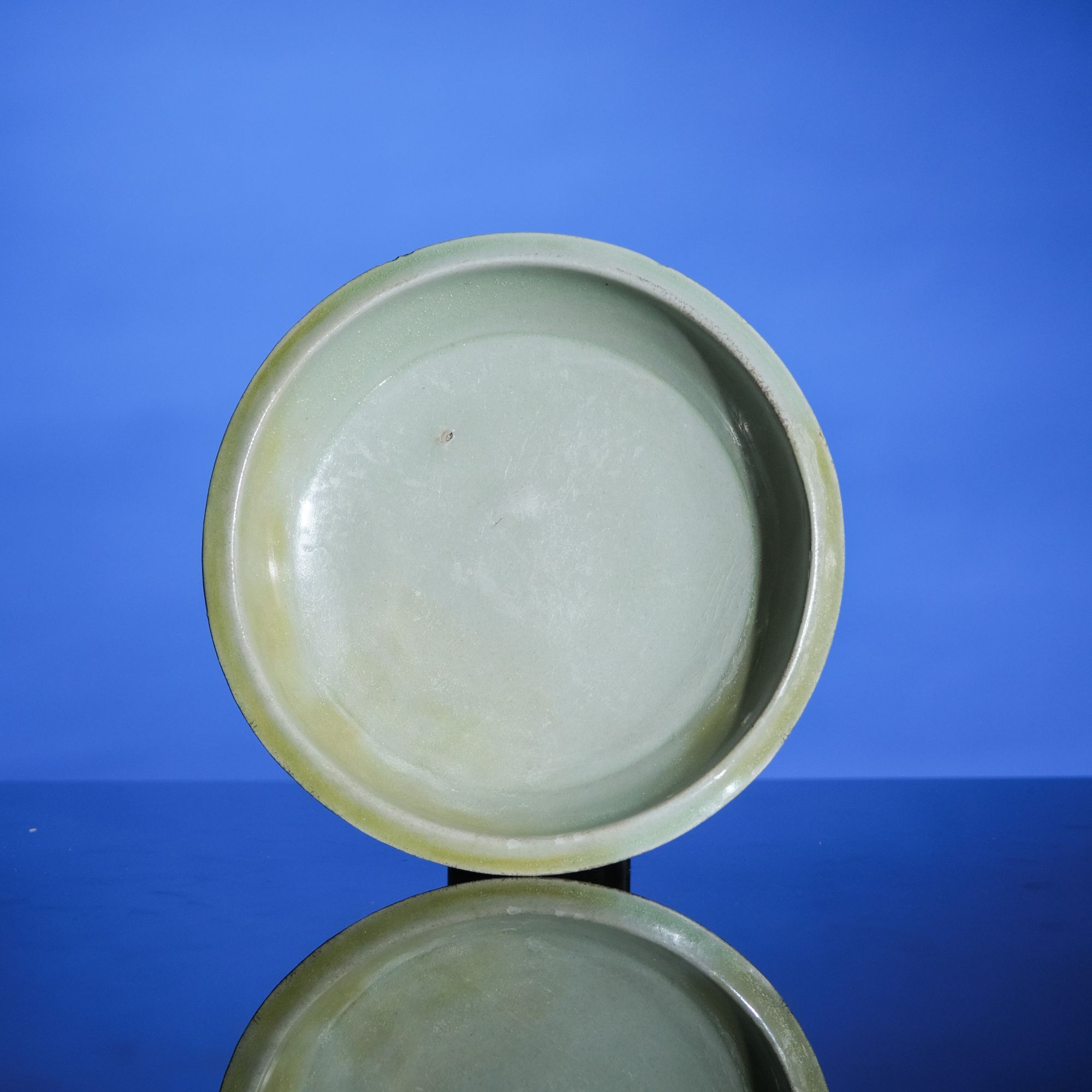 5.越窑青釉折沿盘（蓝队）【古董拍卖】